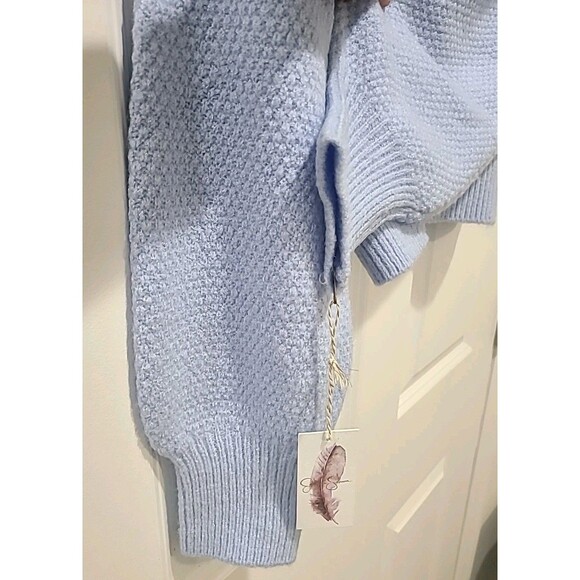 NWT Jessica Simpson Crop Powder Blue Floral Applique Boho Sweater Sz S - Picture 2 of 7